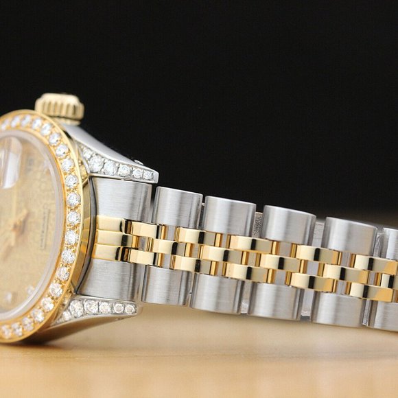 Sale! Ladies Rolex Diamond Bezel Factory Watch! WOW!